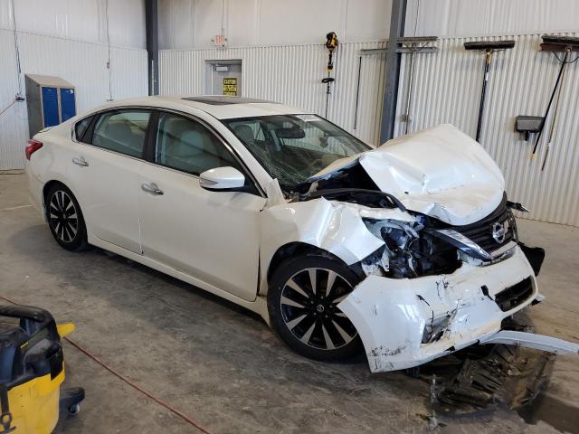 Photo 4 from auction – 2017 NISSAN ALTIMA 2.5 with VIN 1N4AL3AP1HC497438