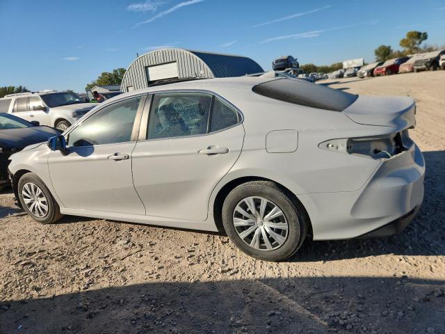 Photo 2 from auction – 2022 TOYOTA CAMRY LE with VIN 4T1C31AK2NU037444