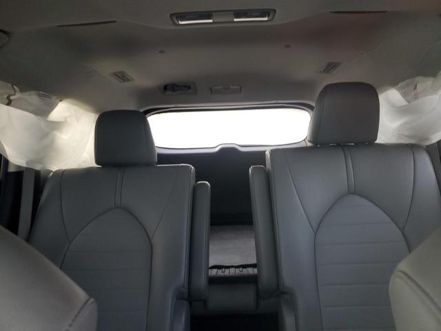 Photo 10 from auction – 2021 TOYOTA HIGHLANDER with VIN 5TDHZRBH3MS148002