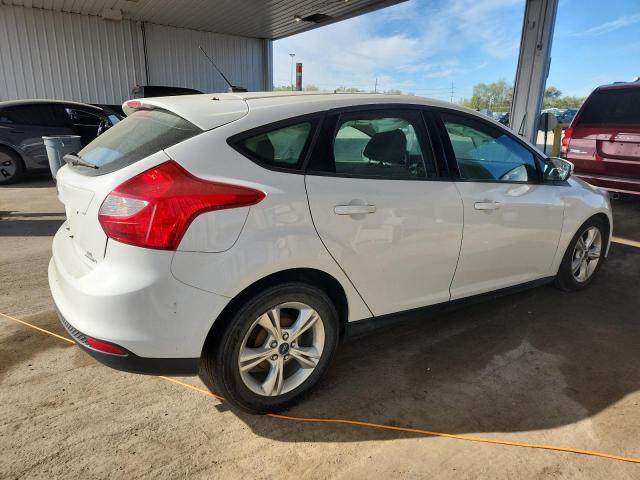Photo 3 from auction – 2014 FORD FOCUS SE with VIN 1FADP3K26EL351276
