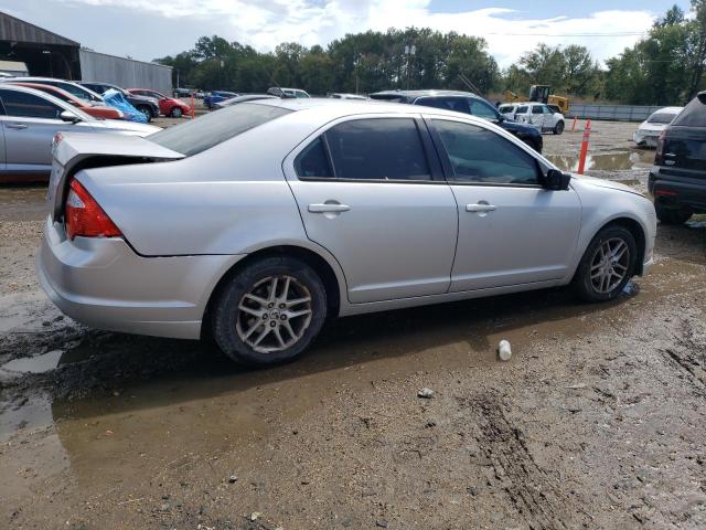 Photo 3 from auction – 2011 FORD FUSION S with VIN 3FAHP0GA9BR239875