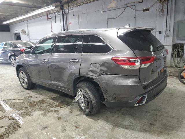 Photo 2 from auction – 2019 TOYOTA HIGHLANDER with VIN 5TDDZRFH5KS965221