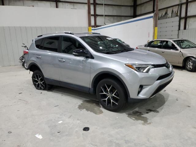 Photo 4 from auction – 2018 TOYOTA RAV4 SE with VIN 2T3JFREV5JW718779