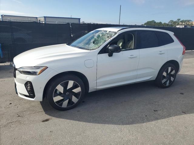 VOLVO XC60 PLUS 2025 with VIN YV4H60RC0S1027045 - Photo from auction
