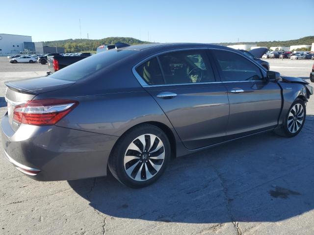 Photo 3 from auction – 2017 HONDA ACCORD with VIN JHMCR6F55HC008743
