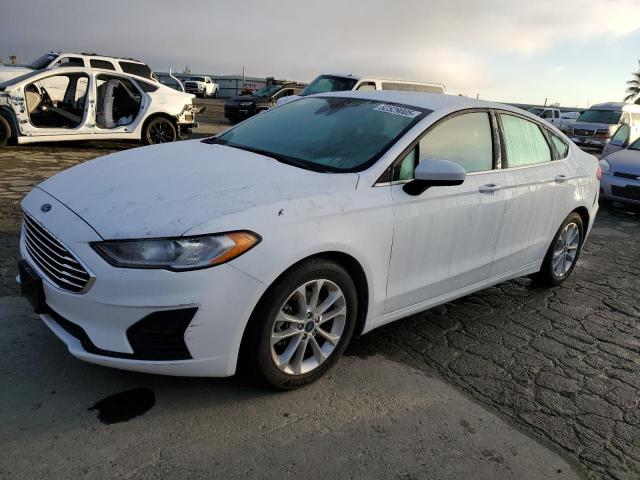 FORD FUSION SE 2019 with VIN 3FA6P0HD0KR210216 - Photo from auction