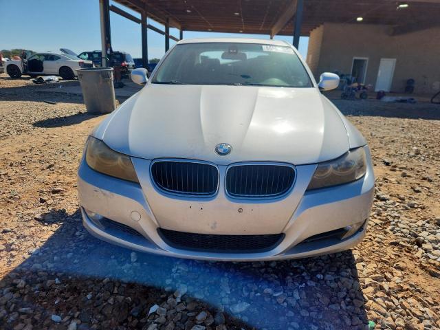Photo 5 from auction – 2009 BMW 328 with VIN WBAPH77519NM46429