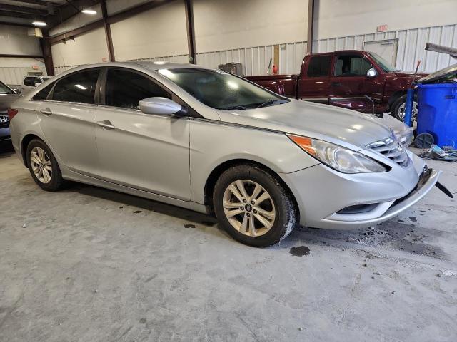 Photo 4 from auction – 2013 HYUNDAI SONATA GLS with VIN 5NPEB4AC2DH664700