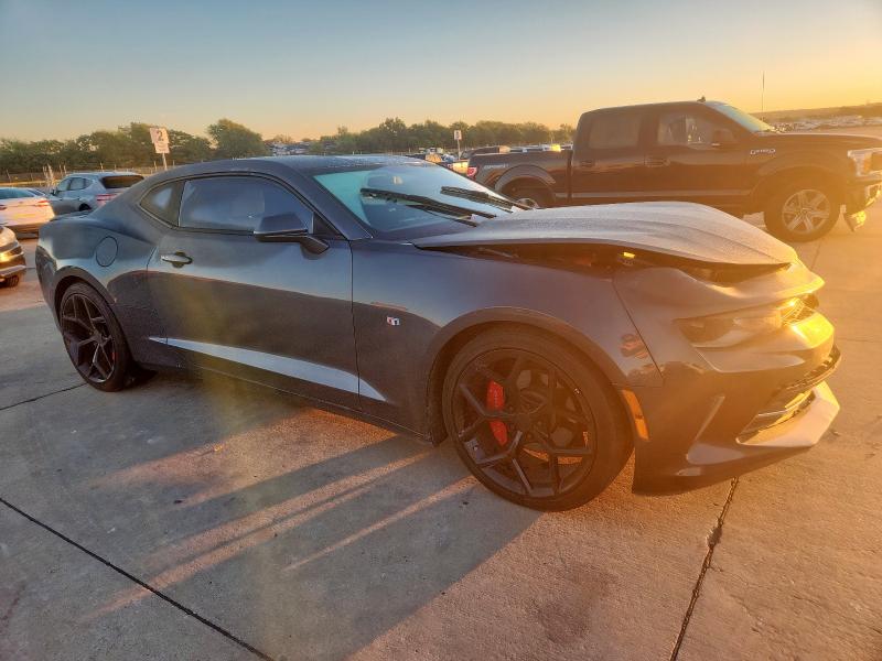 Photo 4 from auction – 2017 CHEVROLET CAMARO LT with VIN 1G1FB1RX5H0165749