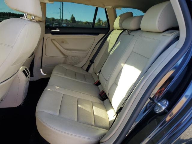 Photo 10 from auction – 2014 VOLKSWAGEN JETTA TDI with VIN 3VWPL7AJ2EM609162