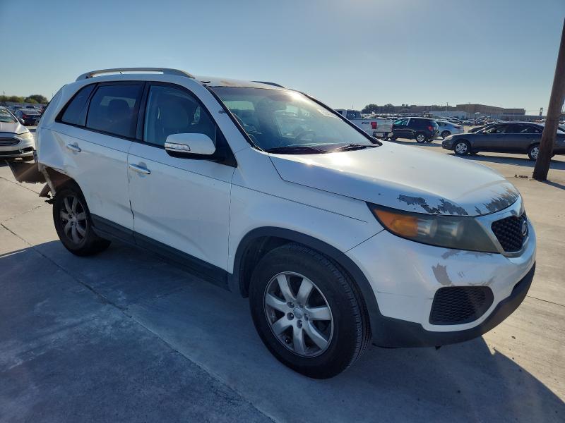 Photo 4 from auction – 2012 KIA SORENTO BASE with VIN 5XYKT4A2XCG217030