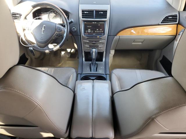 Photo 8 from auction – 2011 LINCOLN MKX with VIN 2LMDJ8JK9BBJ16845