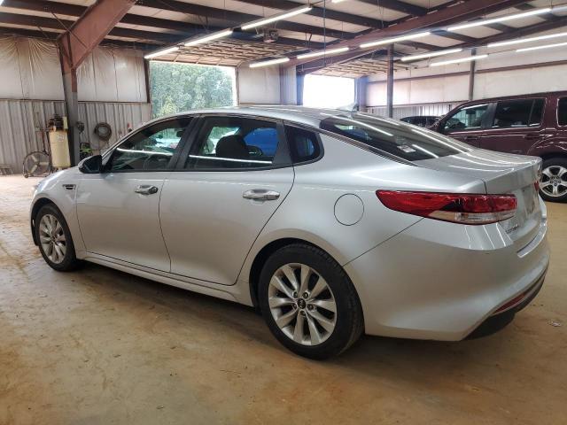 Photo 2 from auction – 2017 KIA OPTIMA LX with VIN 5XXGT4L33HG164419