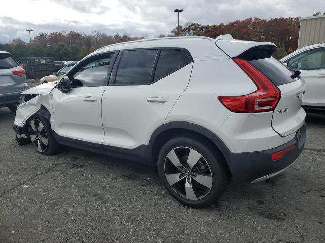 Photo 2 from auction – 2021 VOLVO XC40 T5 MO with VIN YV4162UK3M2574710