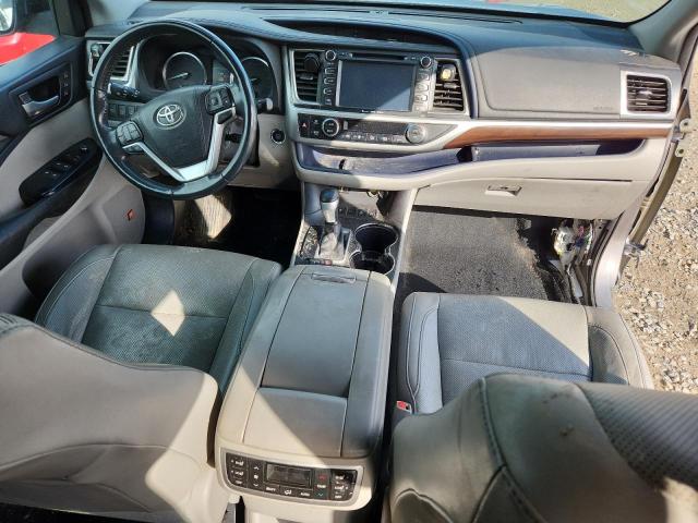 Photo 8 from auction – 2016 TOYOTA HIGHLANDER with VIN 5TDDKRFH4GS347125