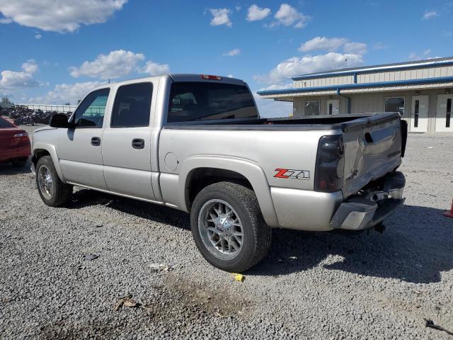 Photo 2 from auction – 2005 CHEVROLET SILVERADO with VIN 2GCEK13T951376817