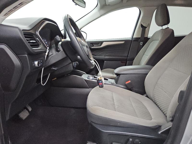 Photo 7 from auction – 2022 FORD ESCAPE SE with VIN 1FMCU9G63NUA68336