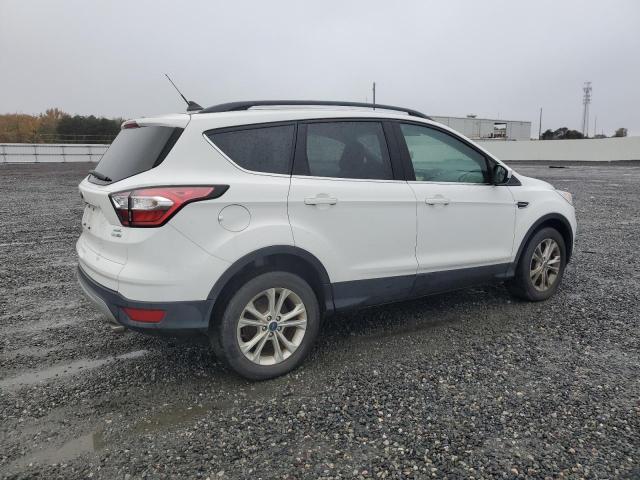 Photo 3 from auction – 2018 FORD ESCAPE SEL with VIN 1FMCU9HD4JUD17430