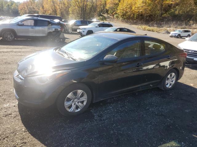 HYUNDAI ELANTRA SE 2016 with VIN 5NPDH4AE9GH763546 - Photo from auction