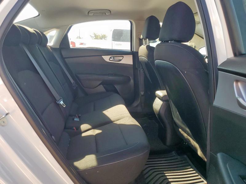 Photo 10 from auction – 2024 KIA FORTE LX with VIN 3KPF24AD4RE702176