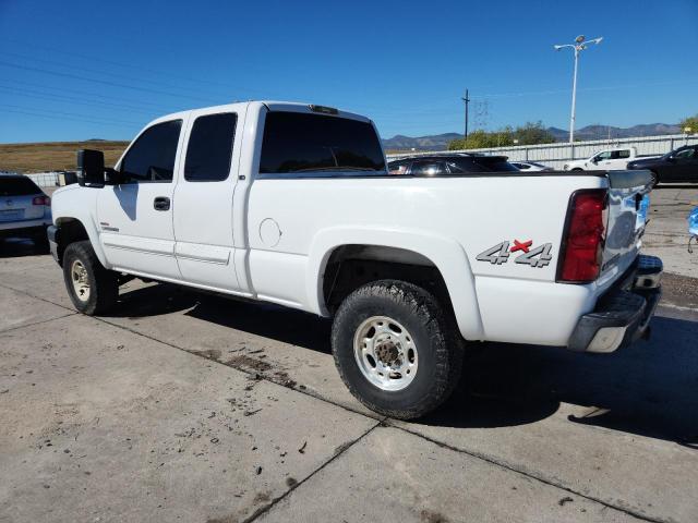 Photo 2 from auction – 2004 CHEVROLET SILVERADO with VIN 1GCHK29134E157468
