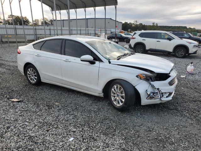 Photo 4 from auction – 2017 FORD FUSION with VIN 3FA6P0G77HR161455
