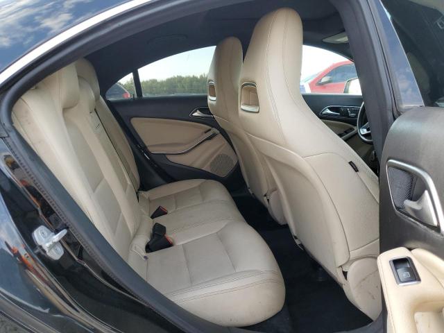 Photo 10 from auction – 2018 MERCEDES-BENZ CLA with VIN WDDSJ4EB2JN560989