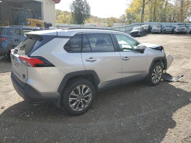 Photo 3 from auction – 2019 TOYOTA RAV4 XLE P with VIN 2T3A1RFVXKC024895