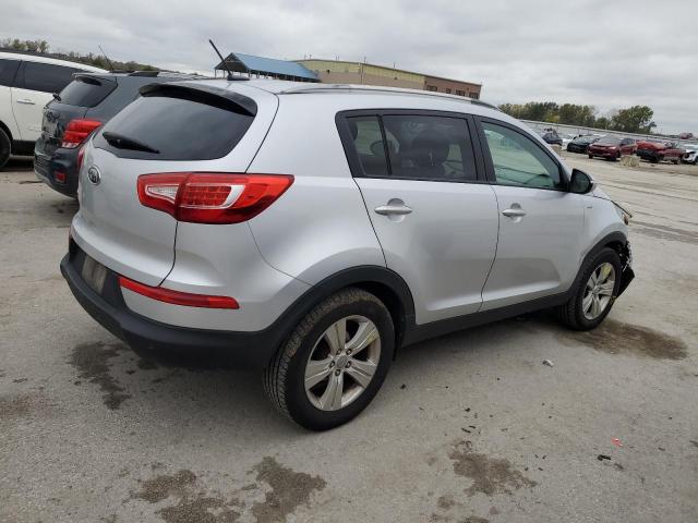 Photo 3 from auction – 2011 KIA SPORTAGE L with VIN KNDPBCA27B7101329