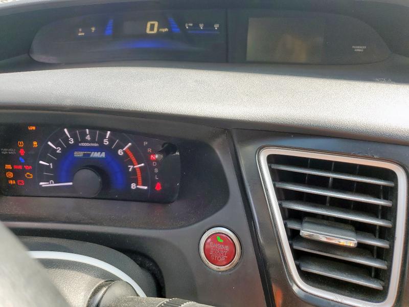 Photo 9 from auction – 2014 HONDA CIVIC HYBR with VIN 19XFB4F22EE001511