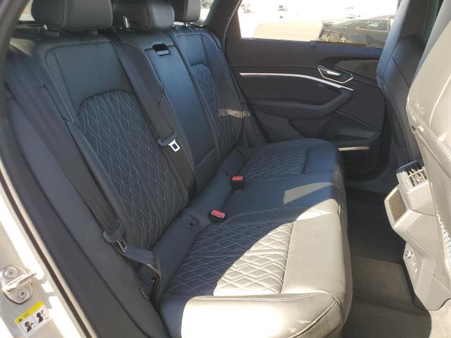 Photo 11 from auction – 2022 AUDI E-TRON S P with VIN WA1VCBGE9NB035443