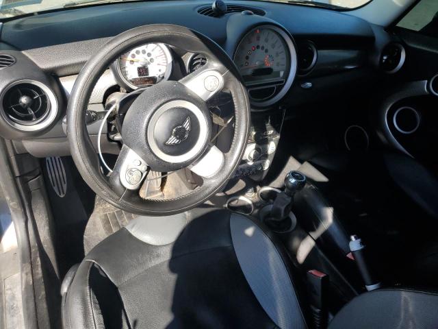 Photo 8 from auction – 2009 MINI COOPER S with VIN WMWMF73579TT94797