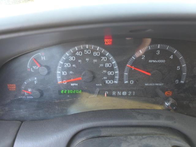 Photo 8 from auction – 2002 FORD F150 SUPER with VIN 1FTRW076X2KD46953