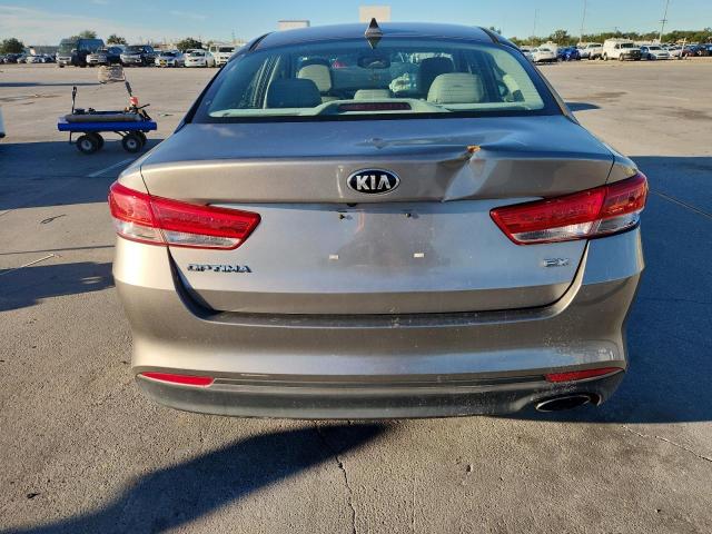 Photo 6 from auction – 2016 KIA OPTIMA EX with VIN 5XXGU4L34GG042907