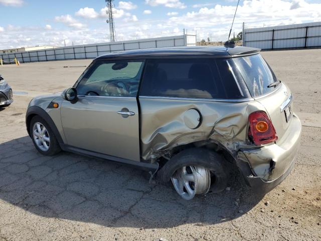 Photo 2 from auction – 2007 MINI COOPER with VIN WMWMF335X7TT55451