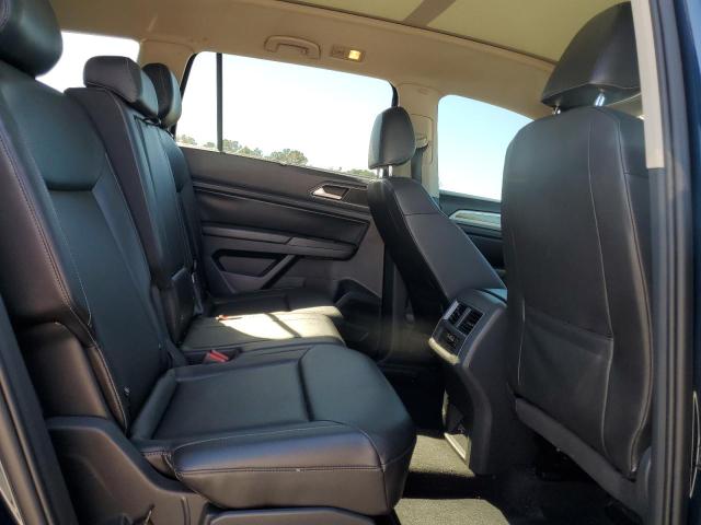 Photo 11 from auction – 2018 VOLKSWAGEN ATLAS with VIN 1V2ER2CA2JC546647