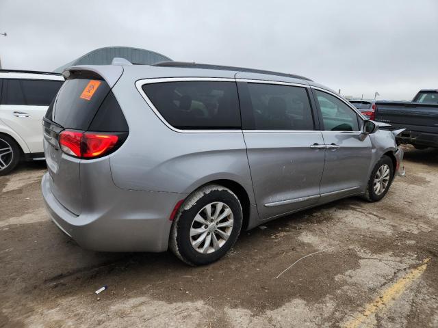 Photo 3 from auction – 2017 CHRYSLER PACIFICA T with VIN 2C4RC1BG4HR565819