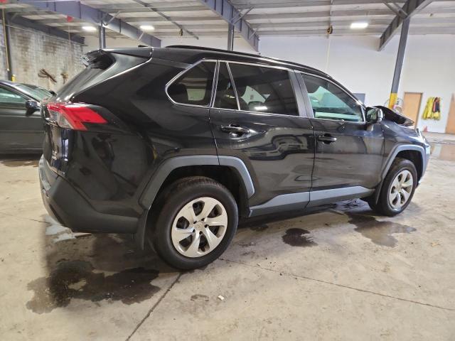 Photo 3 from auction – 2021 TOYOTA RAV4 LE with VIN 2T3F1RFV8MC161486