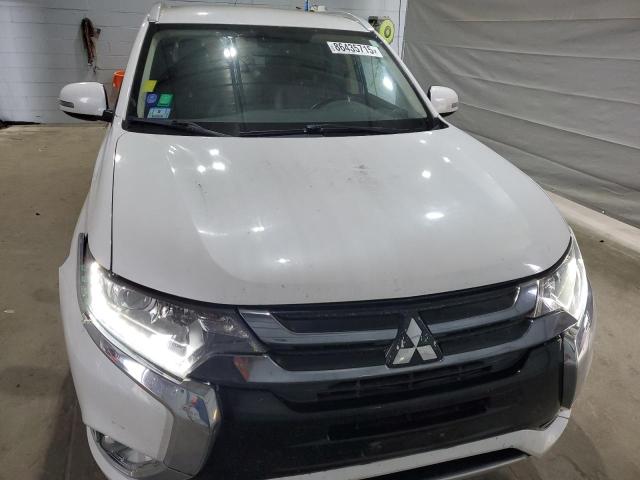 Photo 5 from auction – 2018 MITSUBISHI OUTLANDER with VIN JA4J24A55JZ057673