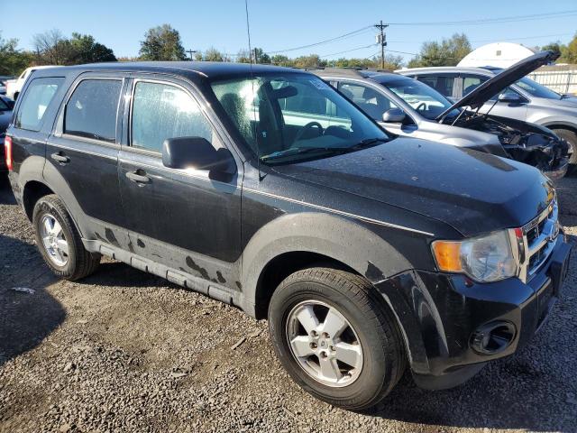 Photo 4 from auction – 2011 FORD ESCAPE XLS with VIN 1FMCU0C79BKB20005