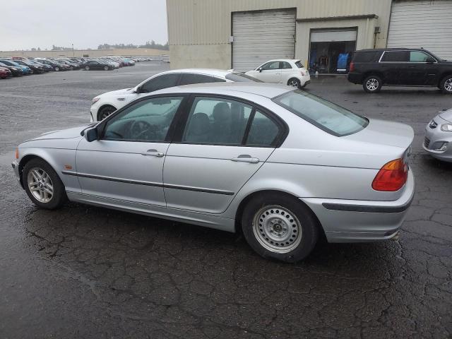 Photo 2 from auction – 2000 BMW 323 I with VIN WBAAM3349YFP81809