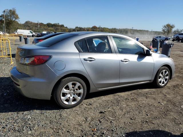 Photo 3 from auction – 2013 MAZDA MAZDA 3 with VIN JM1BL1TG5D1757555