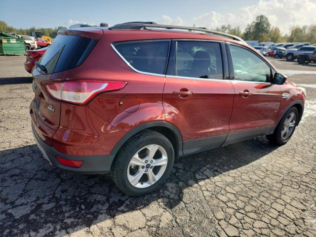 Photo 3 from auction – 2016 FORD ESCAPE SE with VIN 1FMCU9GX1GUC12476