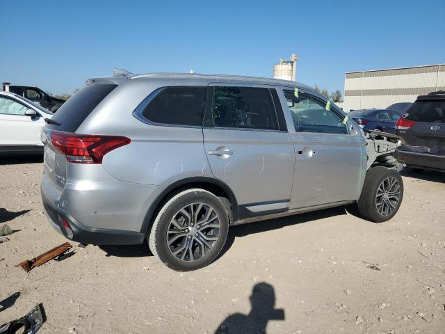 Photo 3 from auction – 2018 MITSUBISHI OUTLANDER with VIN JA4AD3A32JZ010328