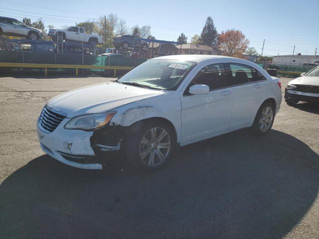 CHRYSLER 200 TOURIN 2013 with VIN 1C3CCBBB2DN567743 - Photo from auction