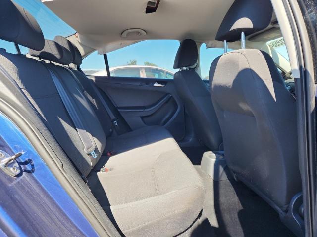 Photo 10 from auction – 2013 VOLKSWAGEN JETTA BASE with VIN 3VW2K7AJ6DM204319