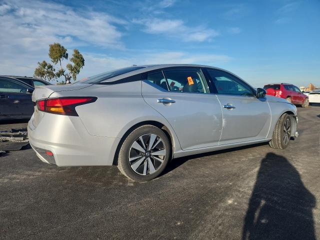 Photo 3 from auction – 2019 NISSAN ALTIMA SL with VIN 1N4BL4EV5KC129838