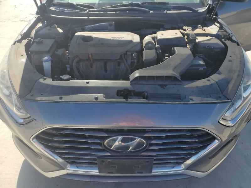 Photo 11 from auction – 2018 HYUNDAI SONATA SE with VIN 5NPE24AF5JH653759