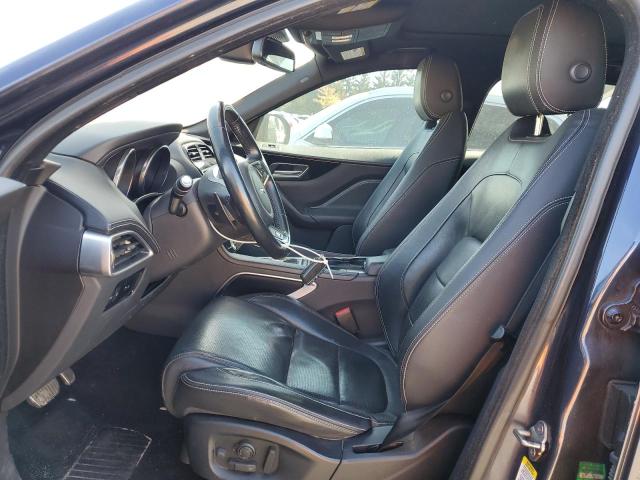Photo 7 from auction – 2017 JAGUAR F-PACE R - with VIN SADCL2BN6HA497980