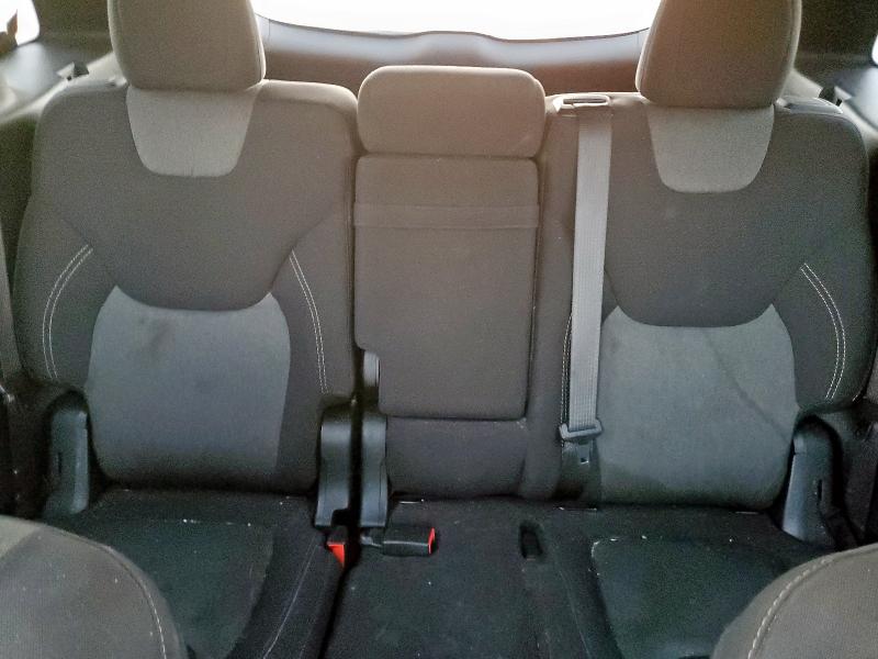 Photo 10 from auction – 2018 JEEP CHEROKEE L with VIN 1C4PJLCB5JD588059